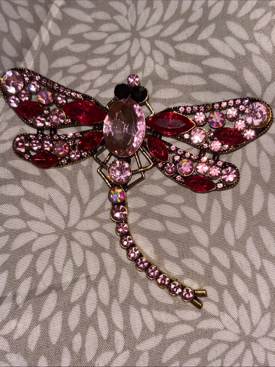 Jewelry - Big Pink Crystal Dragonfly Brooch